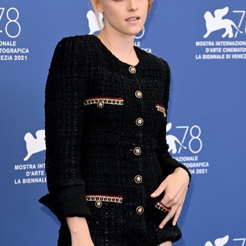 Kristen Stewart - Provocative and Androgynous Shoots in kristen stewart sexy legs the fappening blog 65.jpg - hidden celebrity photo